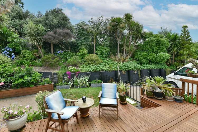 8 Carento Way Stanmore Bay_14