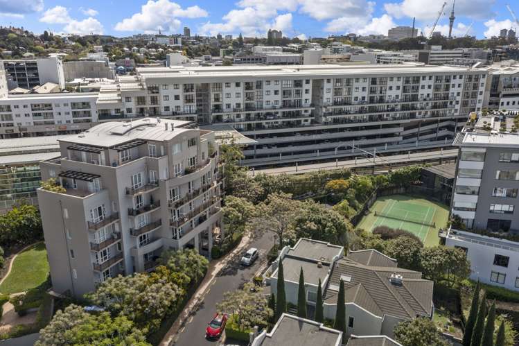 1a/18 Joseph Banks Terrace Remuera_20