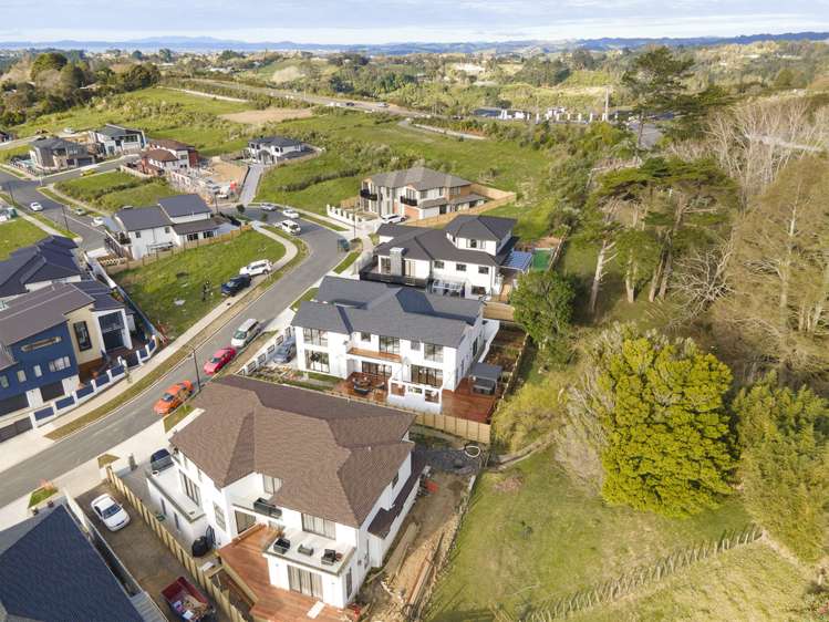 74 Armstrong Farm Drive East Tamaki Heights_24