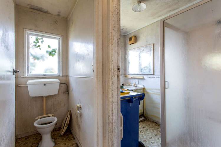 2/39 Miro Street New Lynn_13