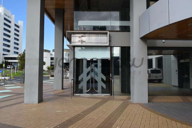 Ground/2 Osterley Way City Centre_1