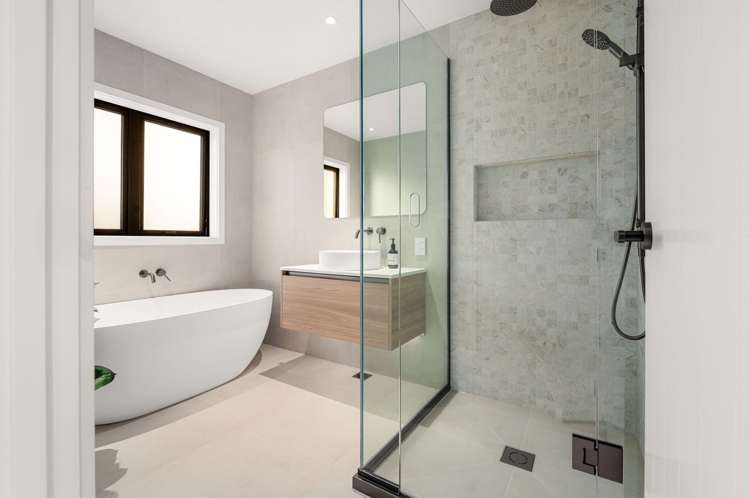 17 Kauri Point Drive Rototuna North_19