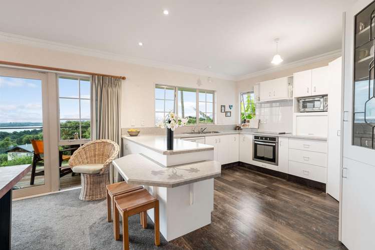 6/674L Ranginui Road Welcome Bay_5