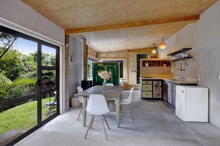 602 Pembroke Road West Stratford_20