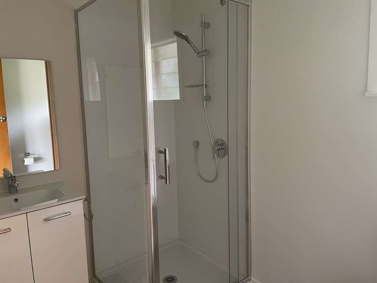 3/51a Northboro Road Belmont_9