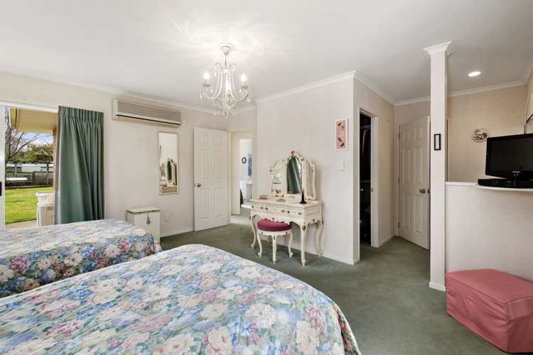 8 Antonia Place Kinloch_17