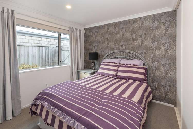 2/335 Main South Road Hornby_8