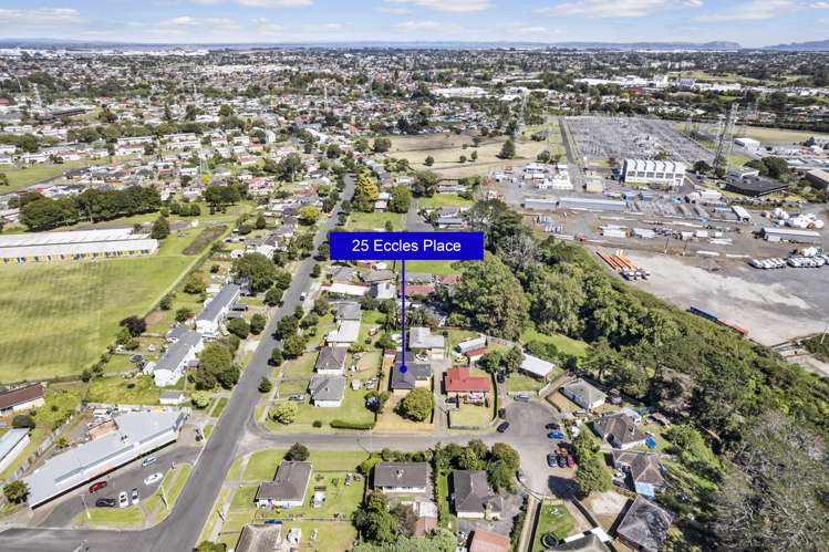 25 Eccles Place Otara_16