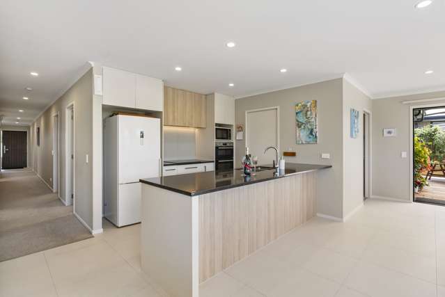 6 Karearea Drive Coastlands_2