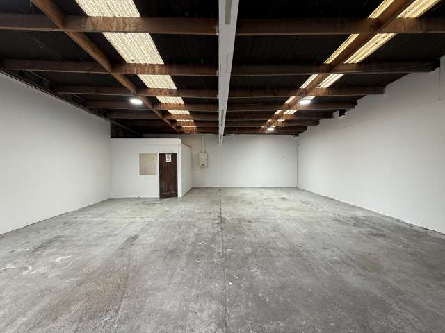 A/58 Bruce McLaren Road Henderson_1