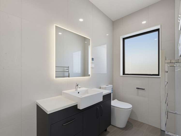 28 Crossgar Road Flat Bush_14