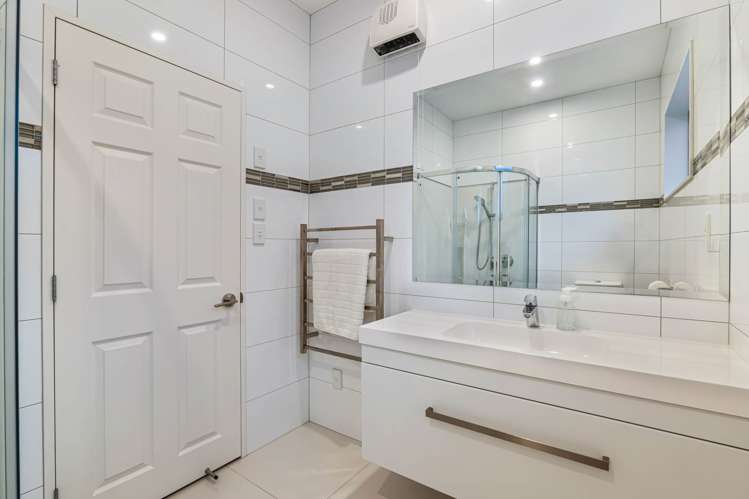 100 Ormonde Drive Millwater_19