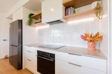 1 Braehead Road_2