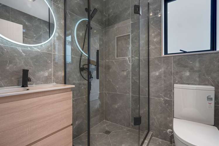 35 Rana Road Flat Bush_9