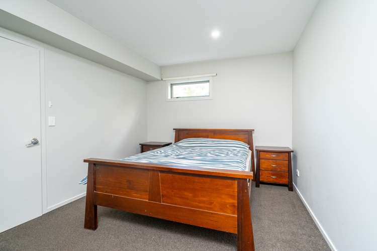 93d Canongate Dunedin Central_9