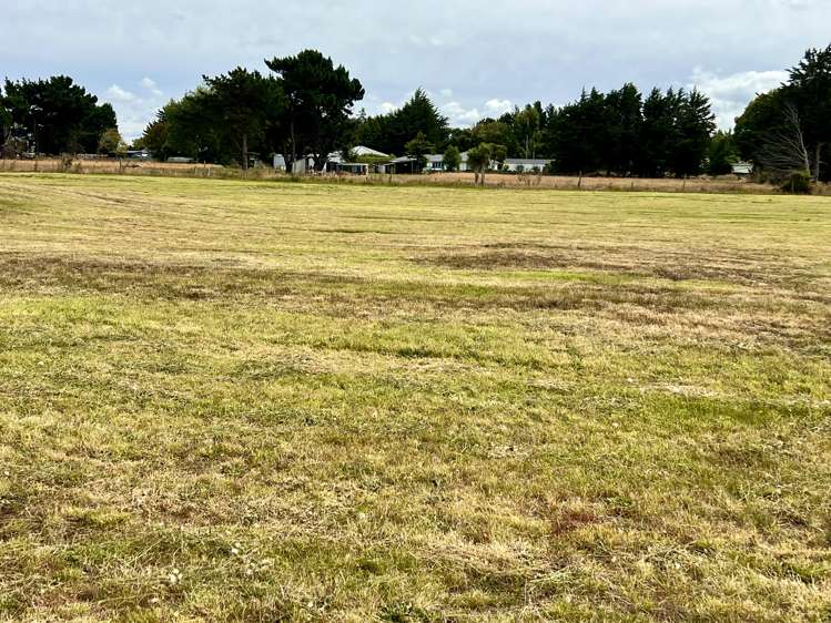 32 Amos Way Otatara_1