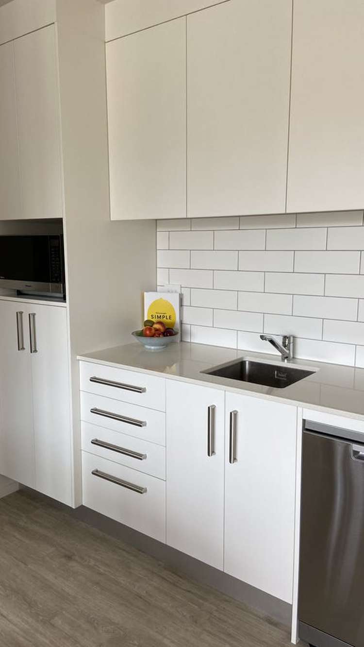 G04/10 Awataha Drive Northcote_4