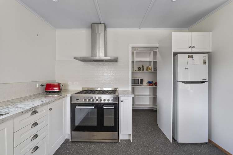 2560 Rawhitiroa Road Eltham_17