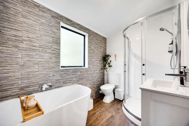 1/36 James Street Bayview_9