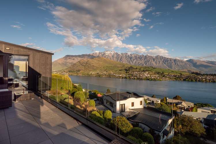 92 Hensman Road Queenstown_45