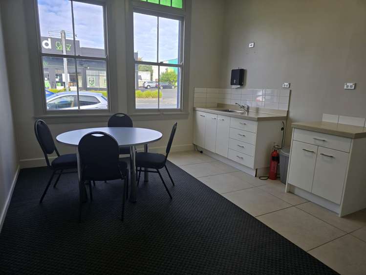 13 Massey Avenue Pukekohe_17