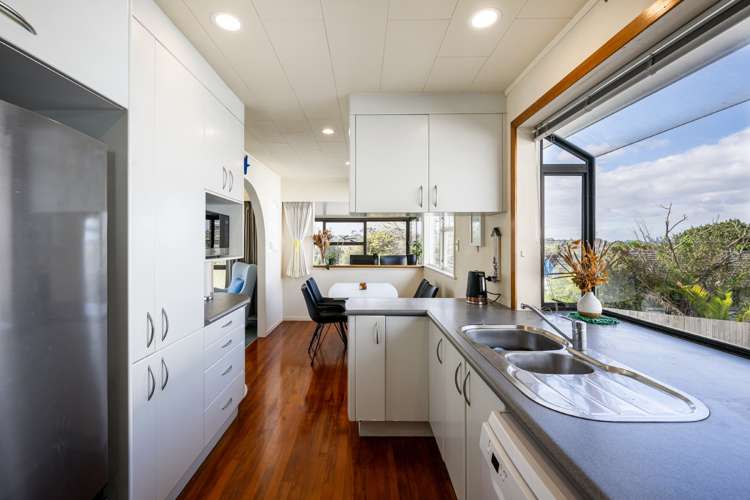 7 Mowbray Place Sunnynook_11