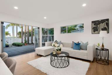 8 Roy Maloney Drive_2