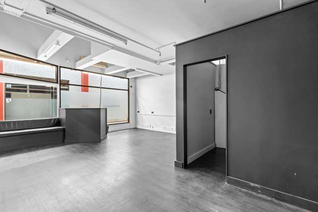 Showroom to Showstopper