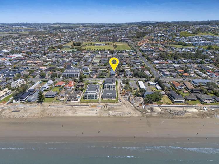 2/416 Hibiscus Coast Highway_4