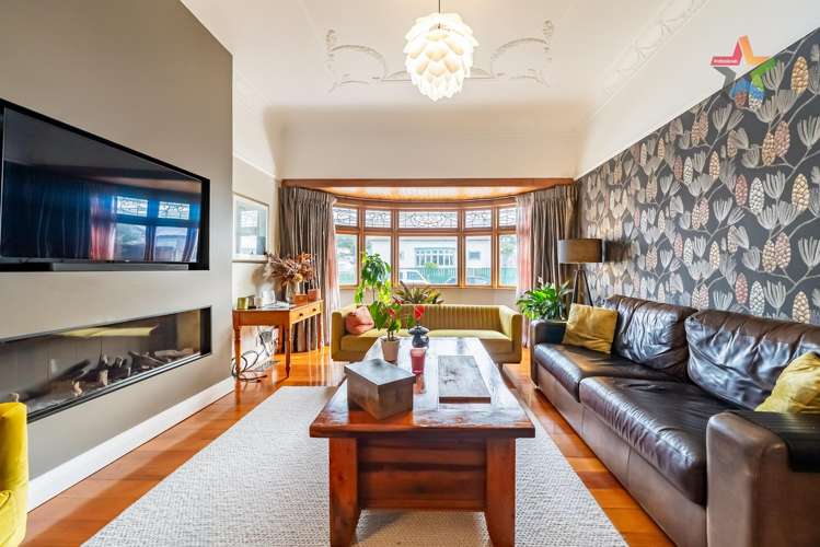 6 Wha Street Lyall Bay_9