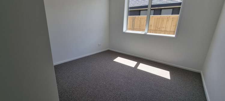 79 Northmoor Boulevard Rolleston_12