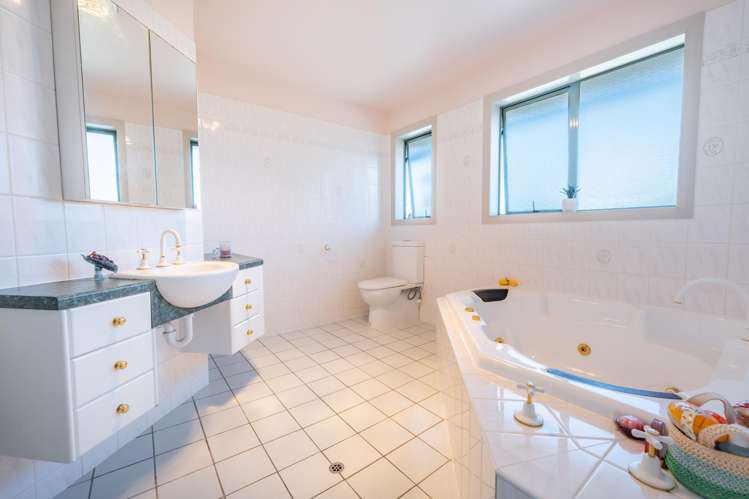 12 Lachlan Place Marchwiel_14