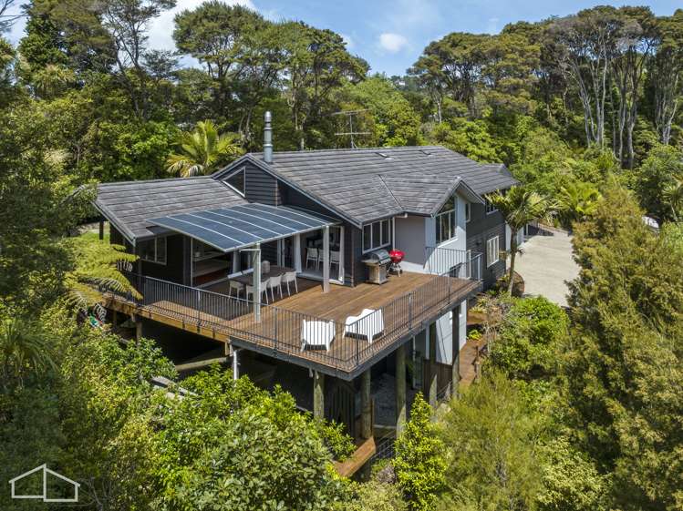 57 Staincross Street Green Bay_1