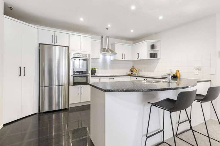 GB/5 The Promenade Takapuna_8