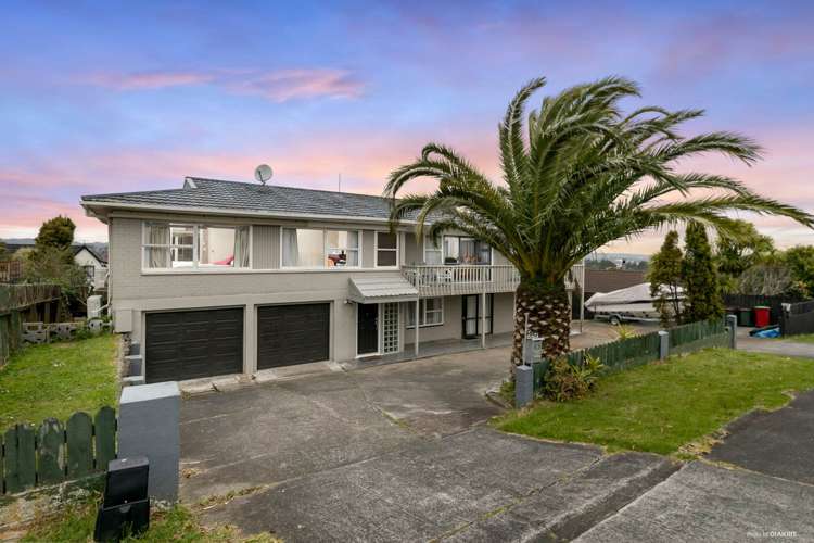 102 Bradbury Road Botany Downs_2