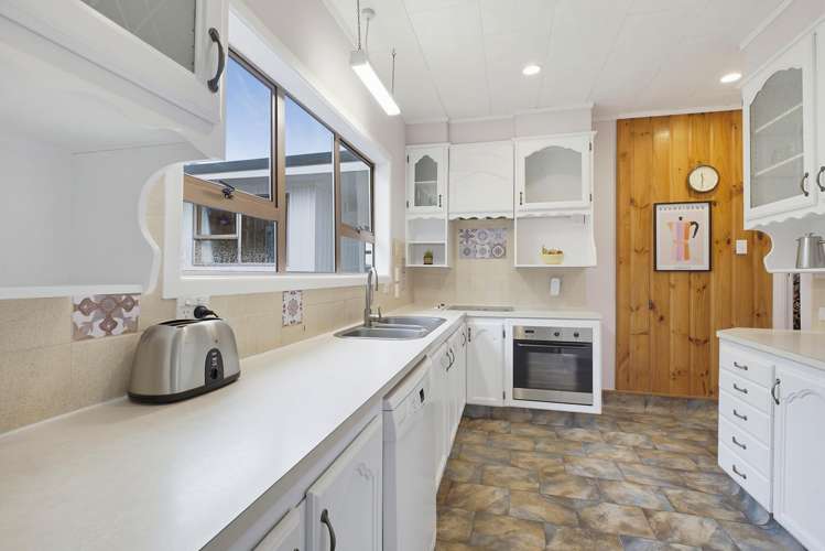 56 Tireti Road Titahi Bay_6