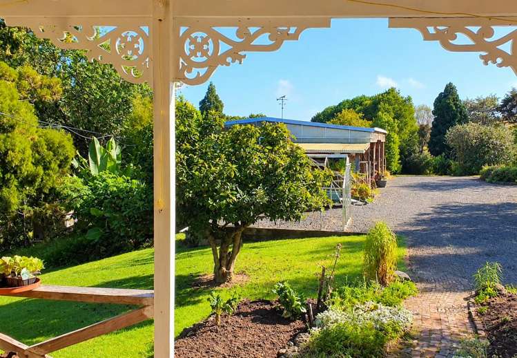 55 Creamery Road Kohukohu_1