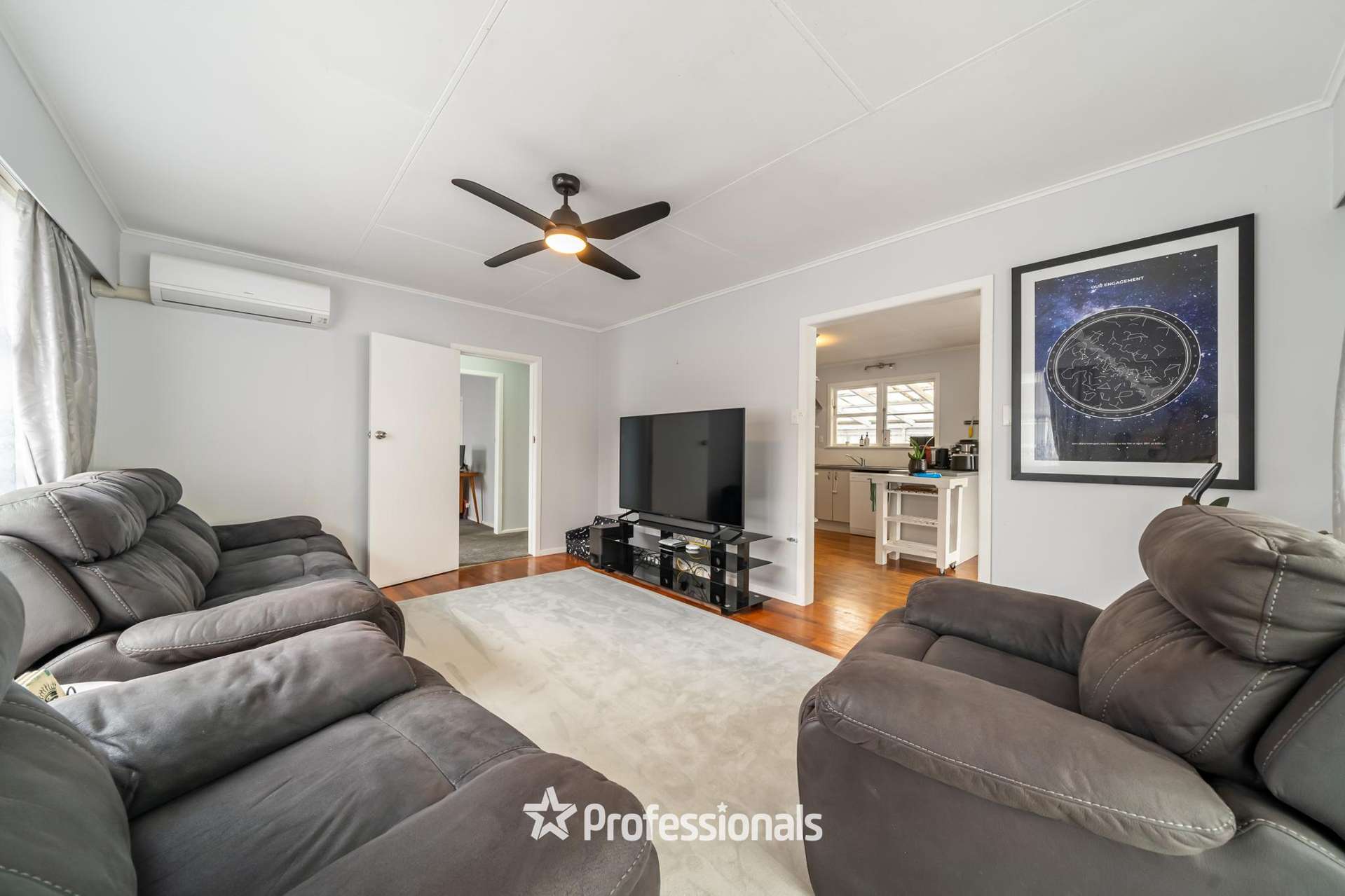 116 Coast Road Wainuiomata_0