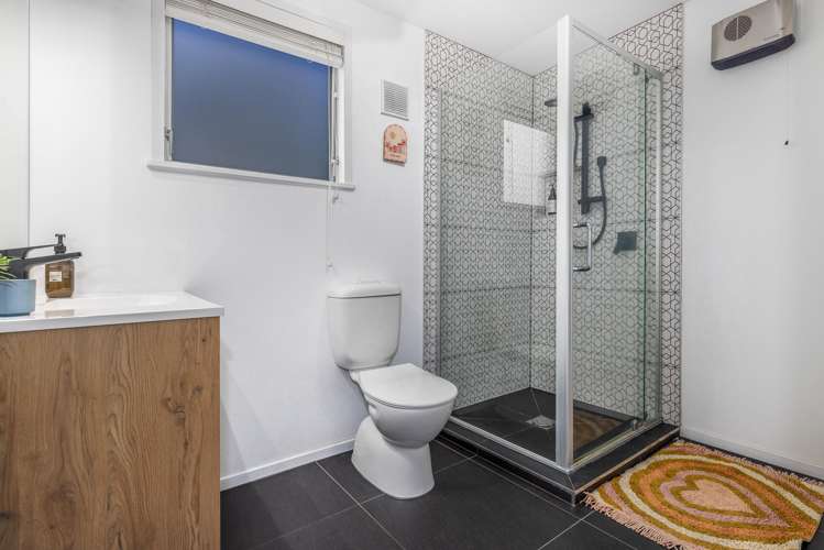 72 Rosetta Road Raumati South_21