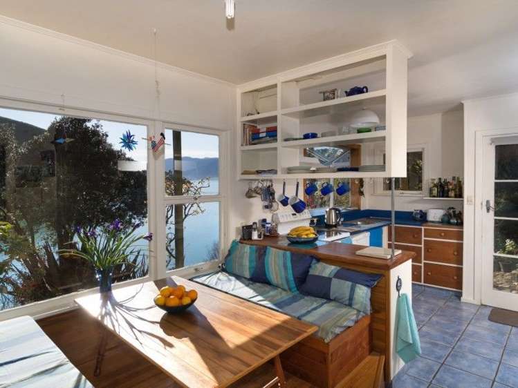 676 Cable Bay Road Cable Bay_15