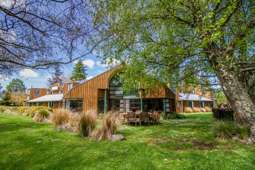 Boutique hotel at gateway to Tongariro National Park