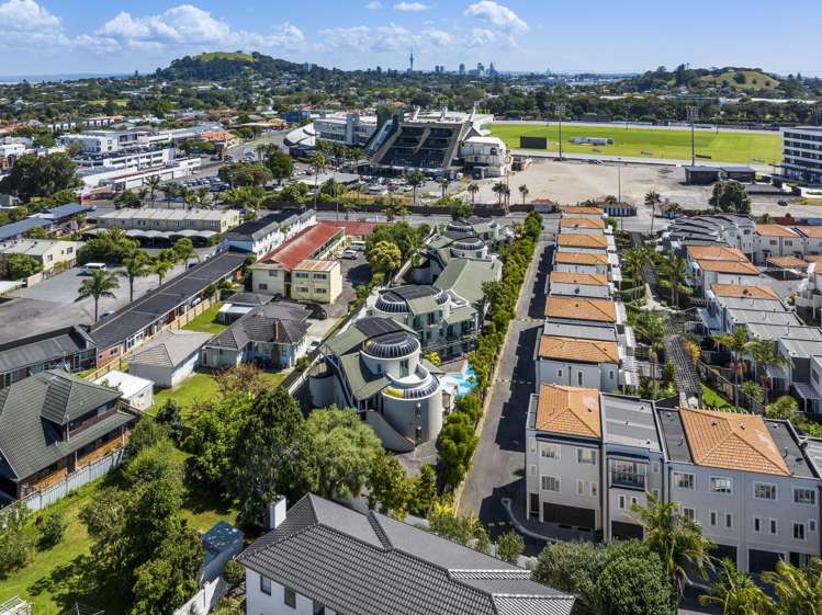 222 Green Lane West Epsom_23