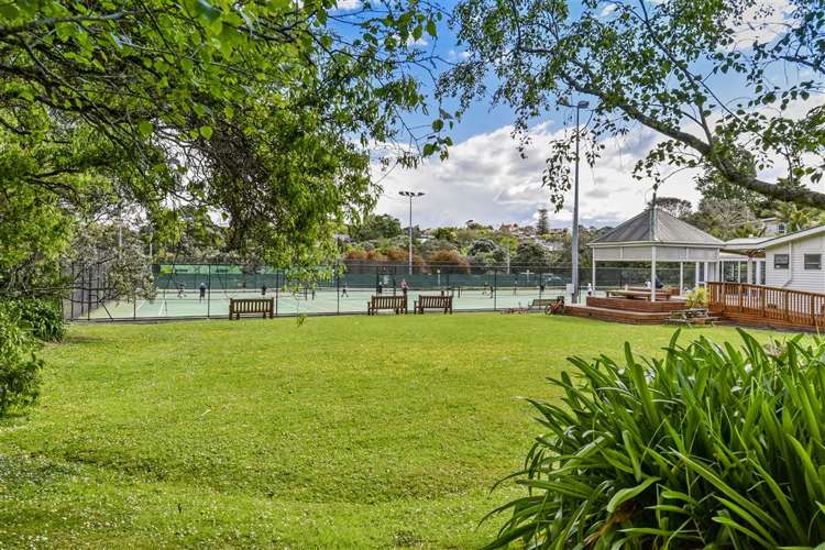 1/13 Kororo Street Northcote_13