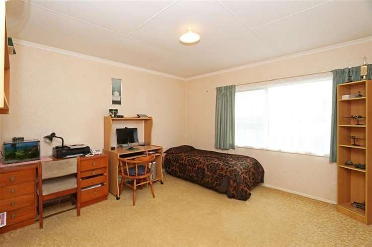 9 Manu Road Okaiawa_12