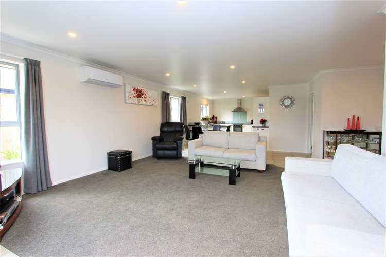 29 Camborne Crescent Blenheim Central_3