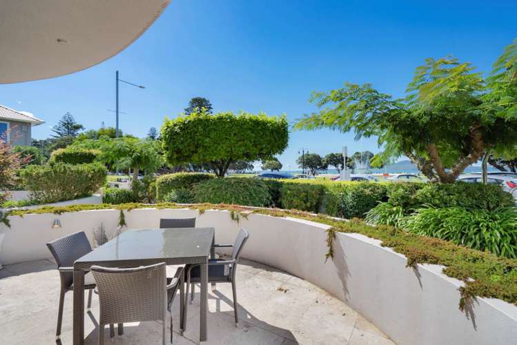 2/45 Tamaki Drive Mission Bay_22