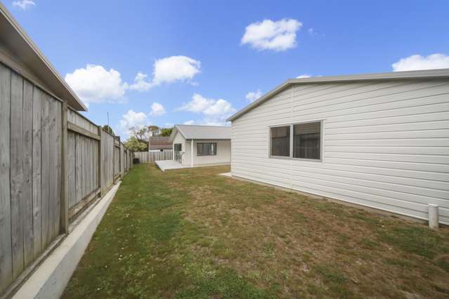 24 Poplar Grove Feilding_4