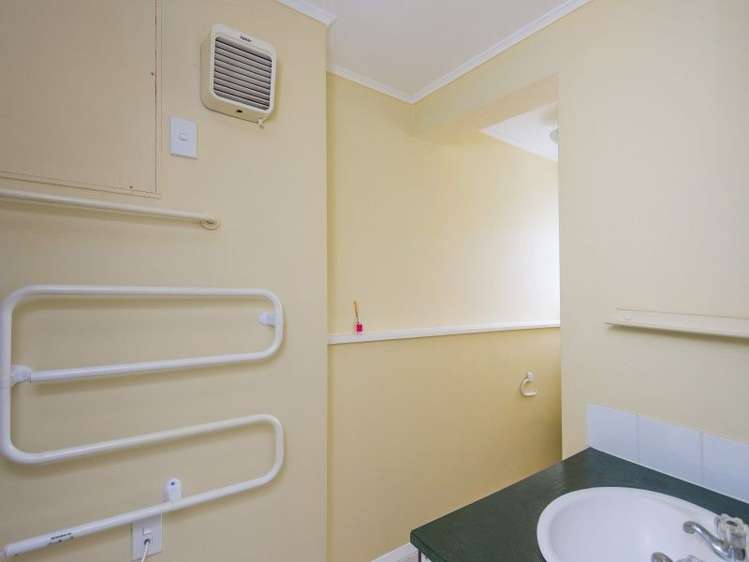 74 Farnham Street Mornington_12