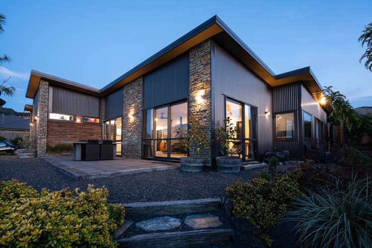 34 Heathfield Drive Mosgiel_11