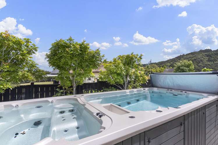 21B Robert Might Kumeu_19